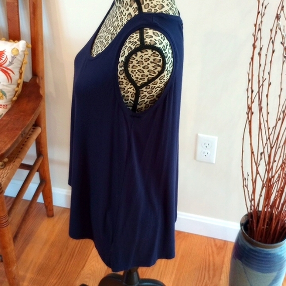 FREE W Bundle Cynthia Rowley Sleepwear Women's Sleeveless Size:L, Navy - Picture 2 of 5